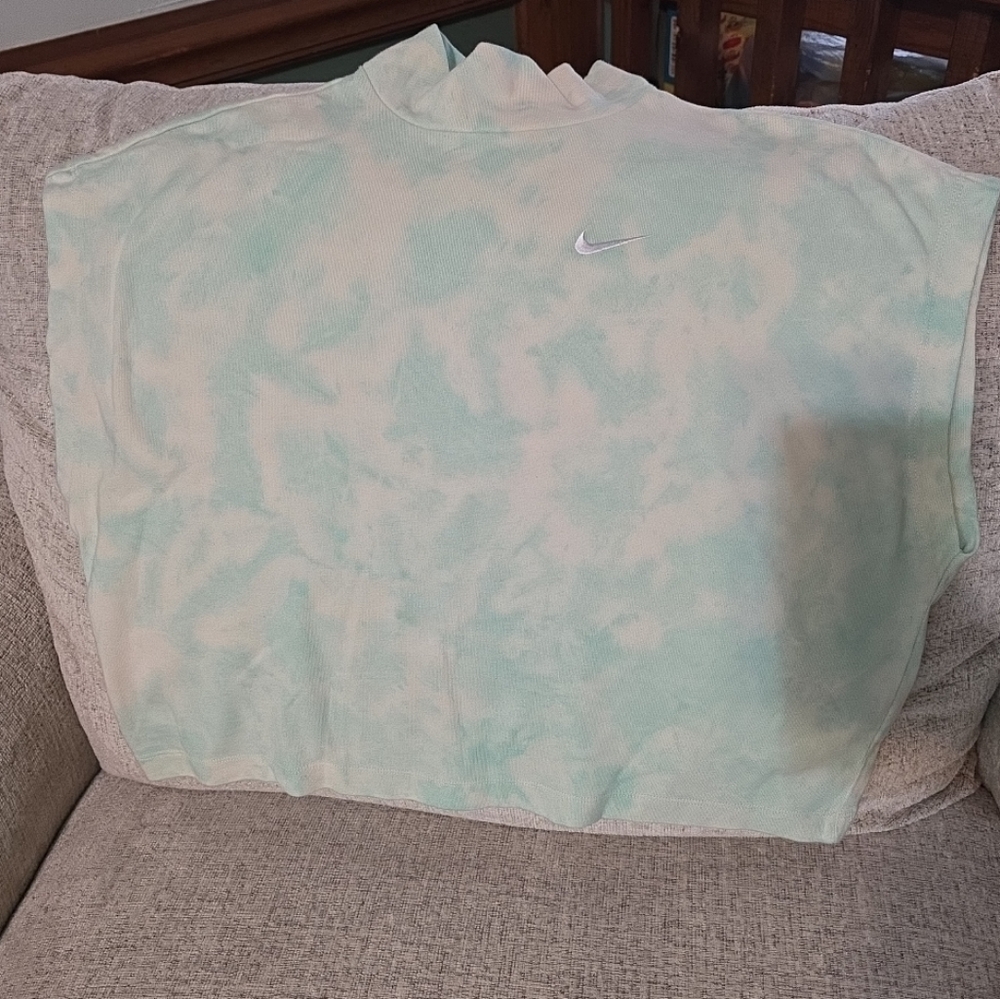 Nike Mint Green Tie-Dye Sweatshirt